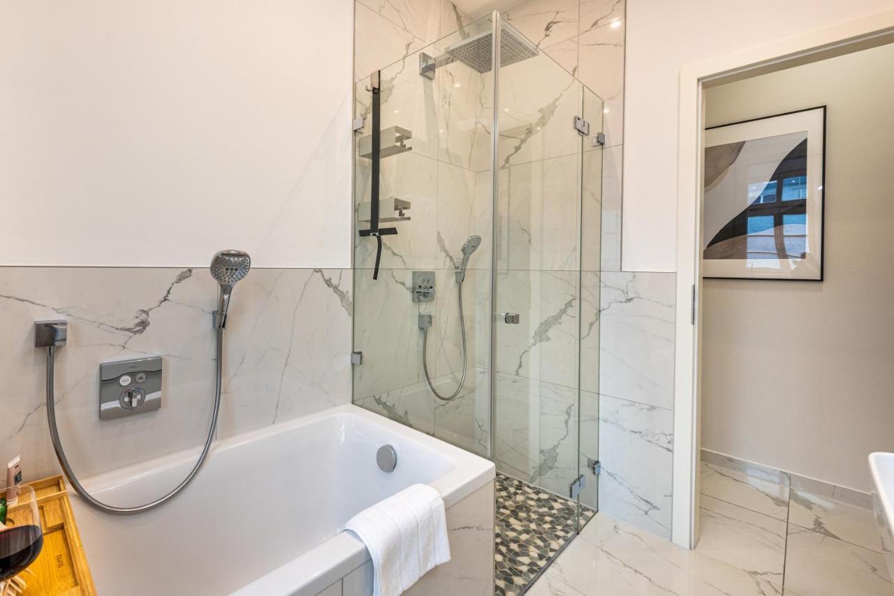 Vivid Luxury Apartment Ludwigsburg - Bluehendes Barock-Forum-Schloss-Modern Екстер'єр фото