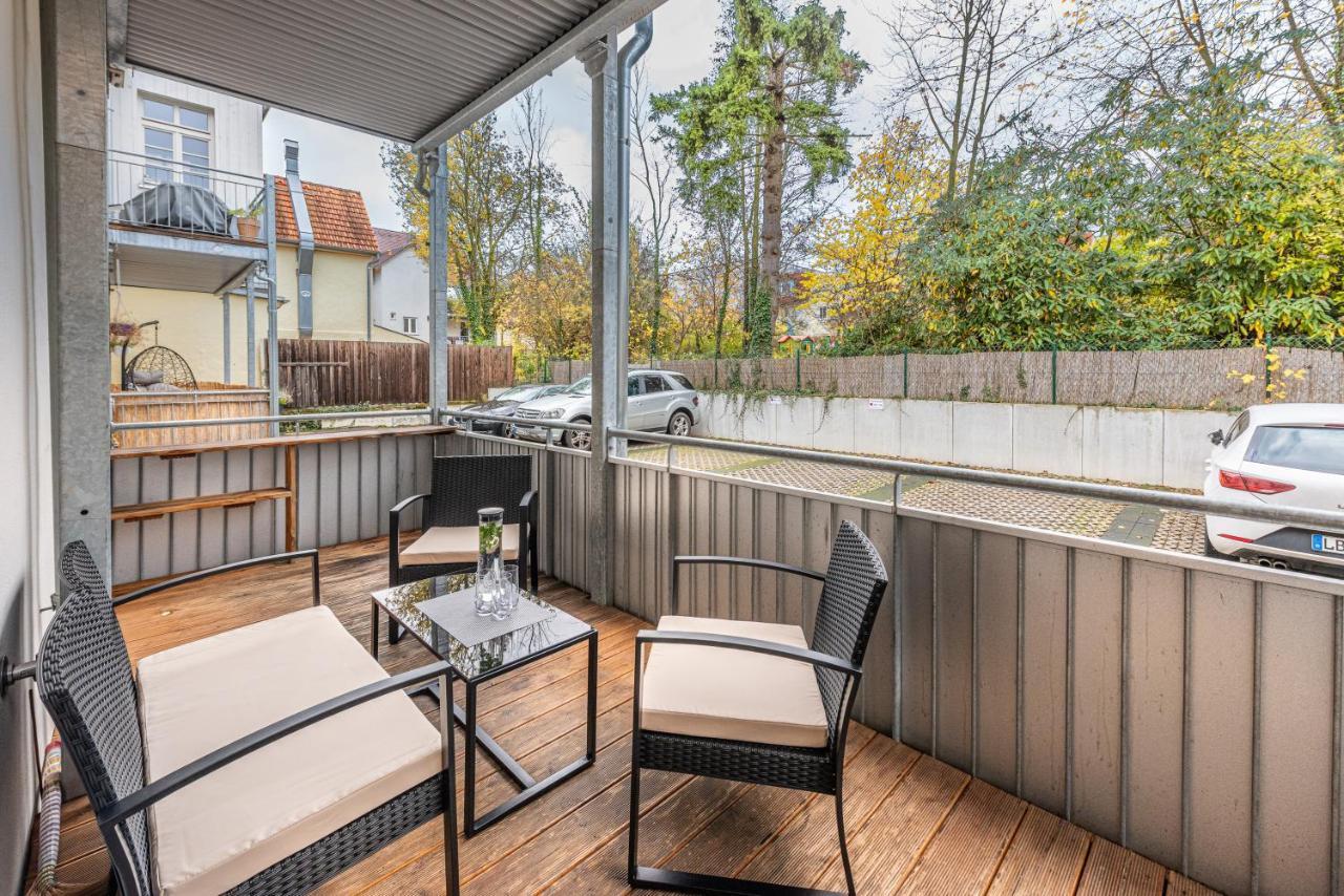 Vivid Luxury Apartment Ludwigsburg - Bluehendes Barock-Forum-Schloss-Modern Екстер'єр фото