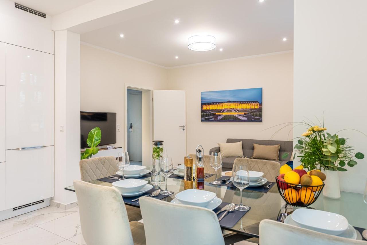 Vivid Luxury Apartment Ludwigsburg - Bluehendes Barock-Forum-Schloss-Modern Екстер'єр фото