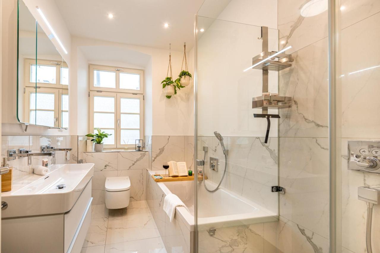 Vivid Luxury Apartment Ludwigsburg - Bluehendes Barock-Forum-Schloss-Modern Екстер'єр фото